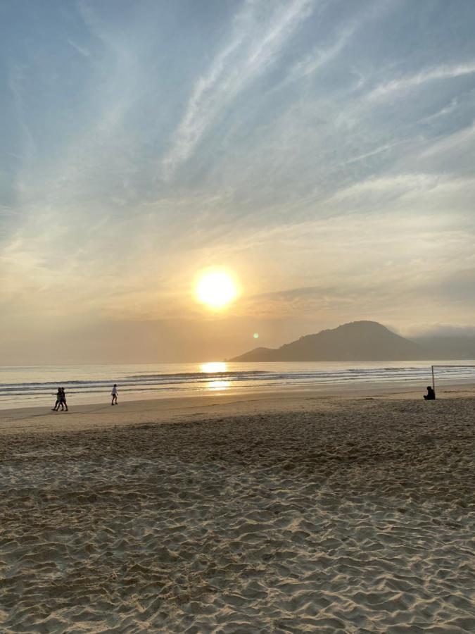 Otimo Apto 2 Quartos, Av. Brasil, De Frente, Quadra Mar. Balneário Camboriú Екстериор снимка