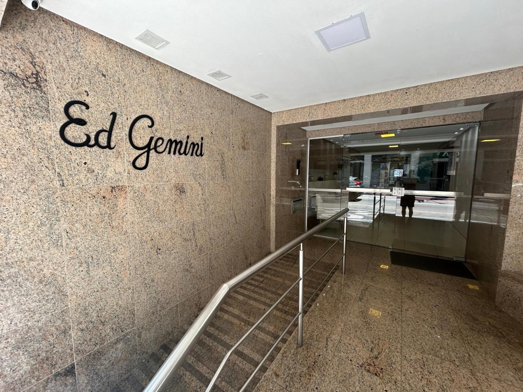 Otimo Apto 2 Quartos, Av. Brasil, De Frente, Quadra Mar. Balneário Camboriú Екстериор снимка